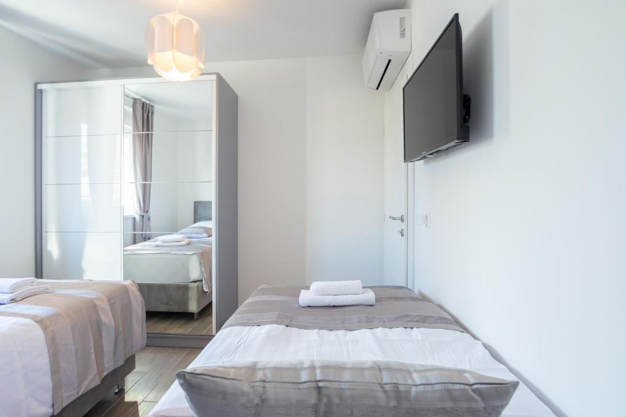 Sea Vista Apartments Kaštela Eksteriør billede